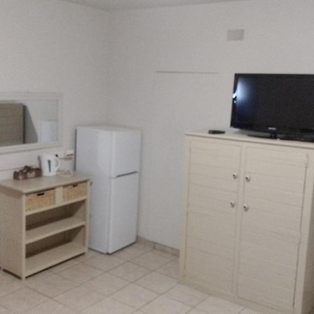 Larochelle Guesthouse Keetmanshoop Δωμάτιο φωτογραφία