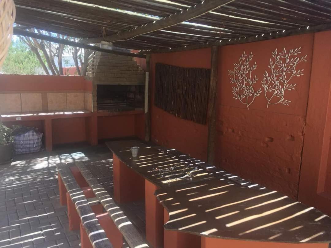Larochelle Guesthouse Keetmanshoop Εξωτερικό φωτογραφία